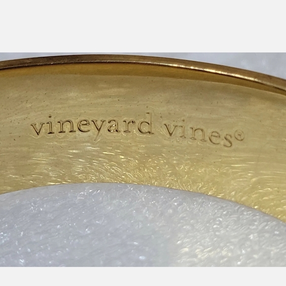 ADORABLE CUTE TRENDY VINEYARD VINES SO PREPY and PERFECT 💞 - Picture 3 of 6